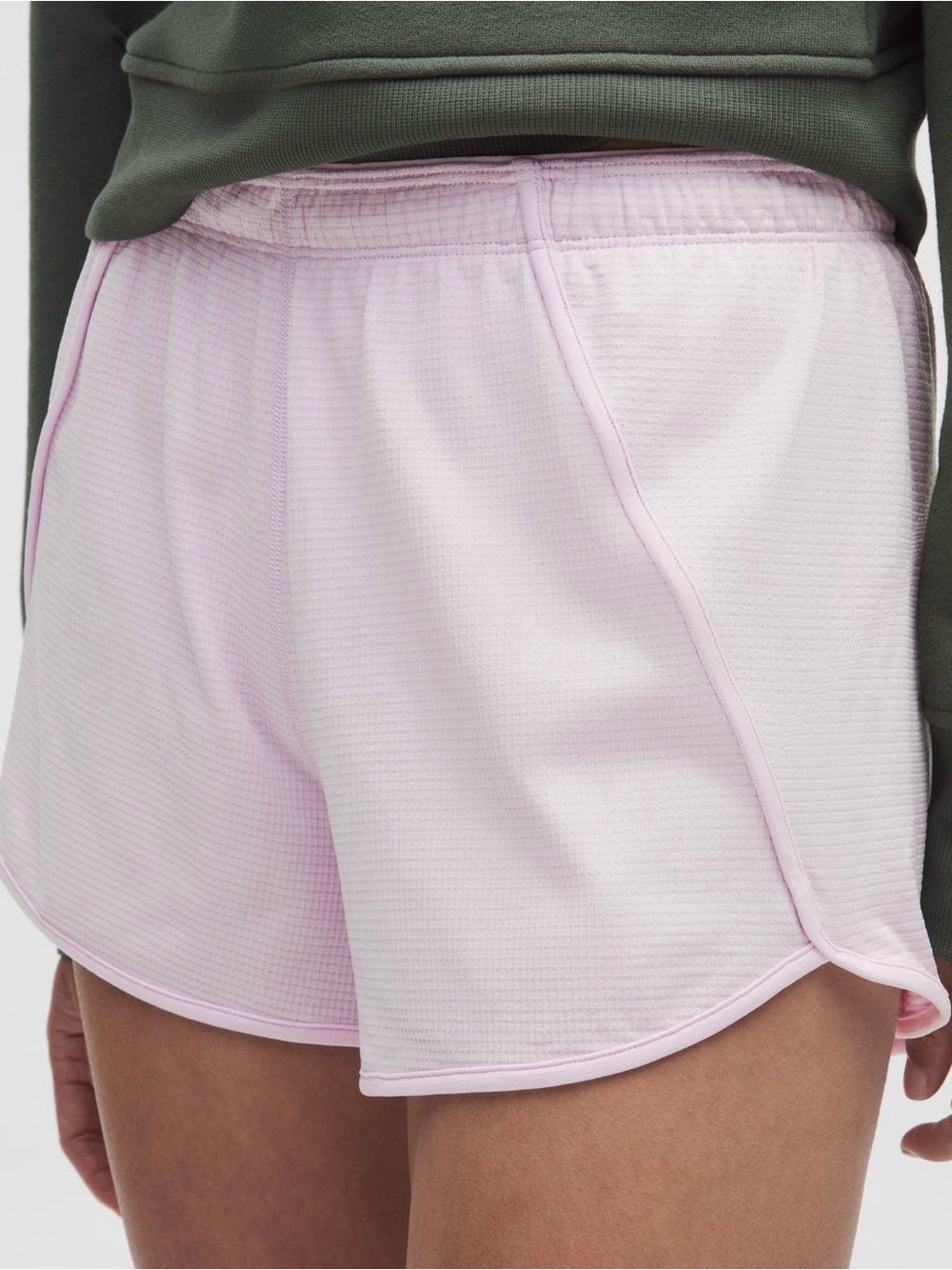 Lululemon Swiftly Mid-Rise Short 3”